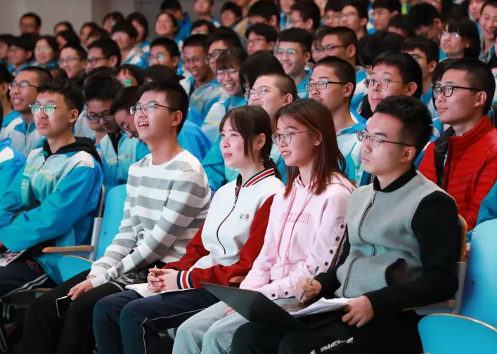 同样是上清华，农村和城市孩子差距巨大，“寒门学子”吐露心声