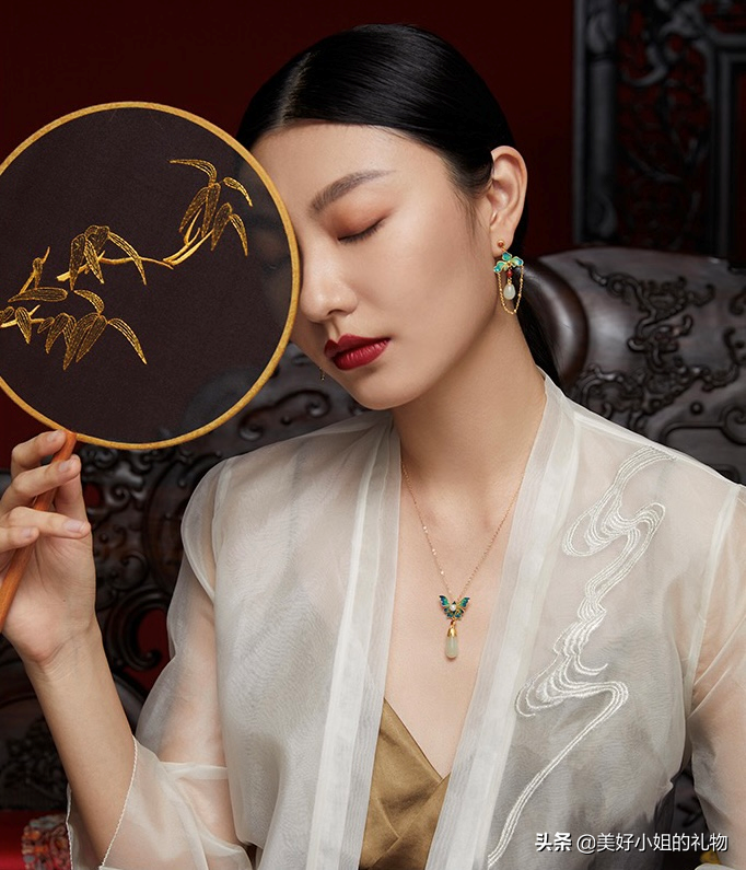 母亲节礼物系列I 细数我私藏的宝藏首饰，千元不到让妈妈闪耀起来