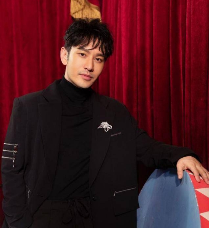 离婚2个月,再看黄晓明和杨颖的境遇,夫妻差距一目了然