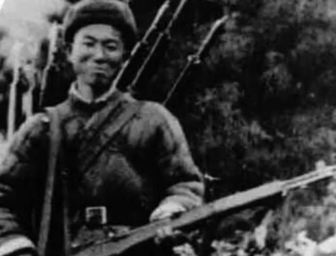 “现代吕布”吕俊生：八路军兵王，8次荣获一等功，究竟有多强？