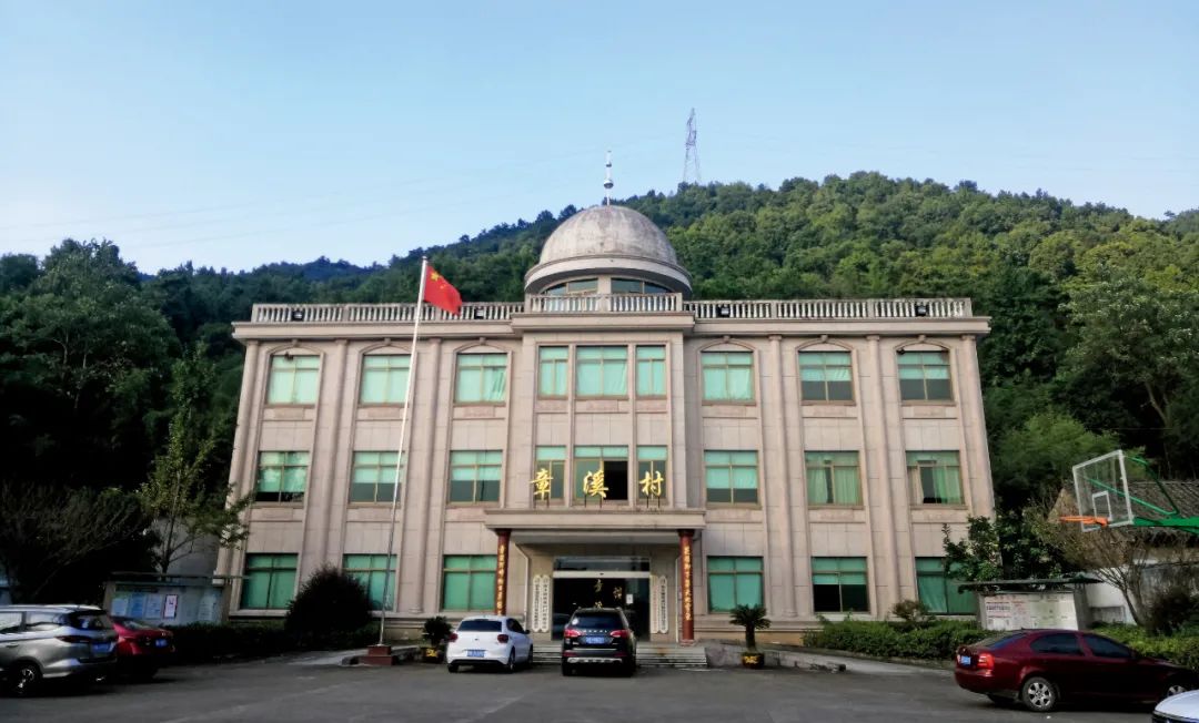 上海大众出租热线曝光周江勇案政商关系网络