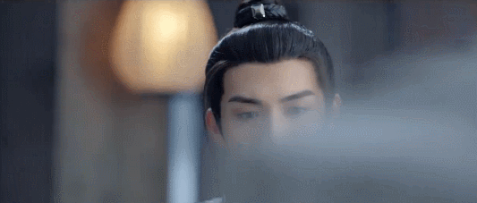 罗云熙的澹台烬，羞耻但有用