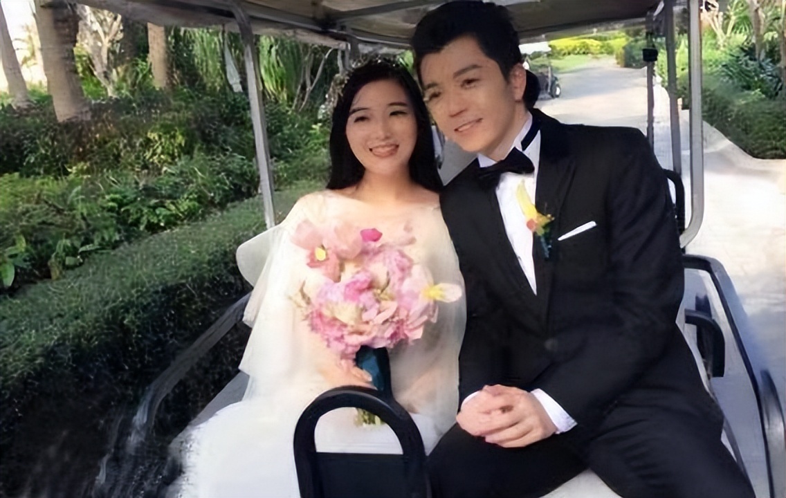 七个孩子五个妈，一年见一次，这些明星的相处方式，让人大跌眼镜