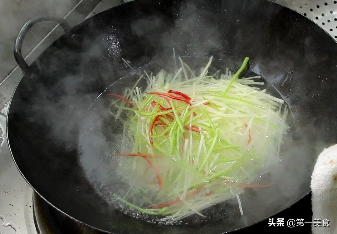 图片[6]-比吃肉还带劲的6道家常素菜 清淡少油又实惠 香辣开胃真下饭-起舞食谱网