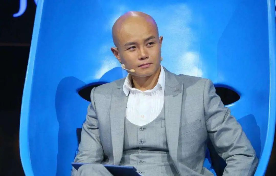 喝酒闹事，丑态百出！细扒娱乐圈这7个明星的酒后窘态，个个荒唐