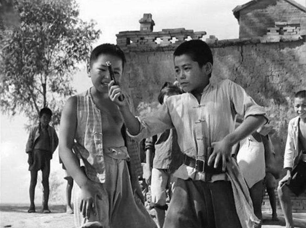 小兵张嘎中的小老头就是谁真实的小兵张嘎12岁入伍弹无虚发日军吓得