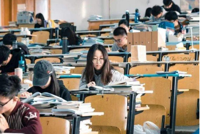 我国“百强大学”排名公布，浙江大学表现不佳，哈工大表现亮眼