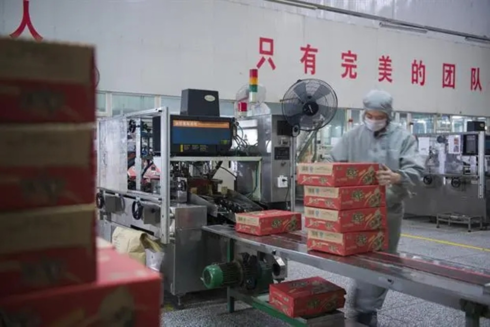 白象方便面，昔日被三大日资控股企业围剿，如今成为国货之光