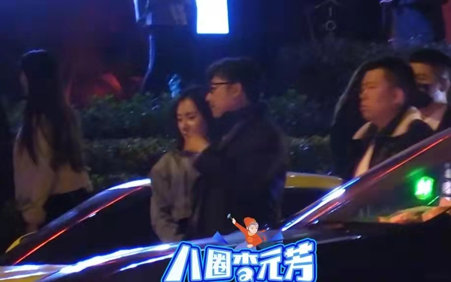 王岳伦与美女约会被拍（王岳伦深夜搂美女回酒店）