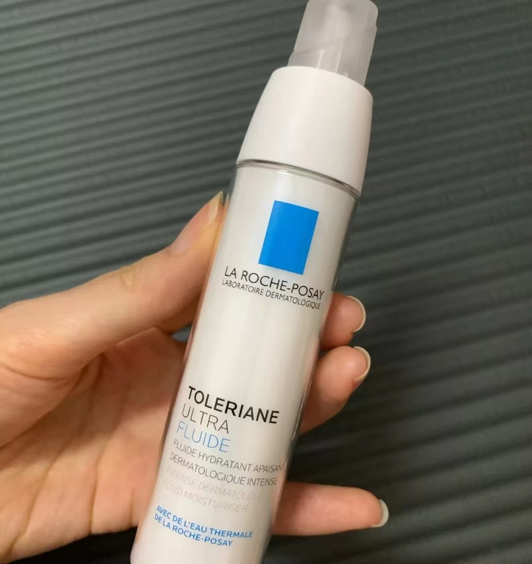 理肤泉特安舒护水乳