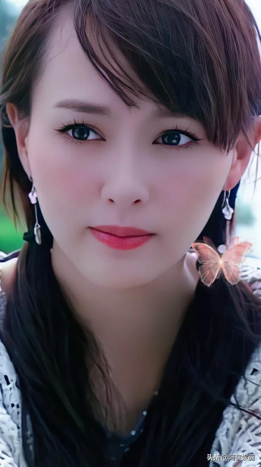 唐嫣年少时清纯灵动，气质不凡太可爱了