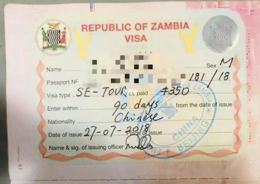 女大学生朱力亚感染艾滋病的故事