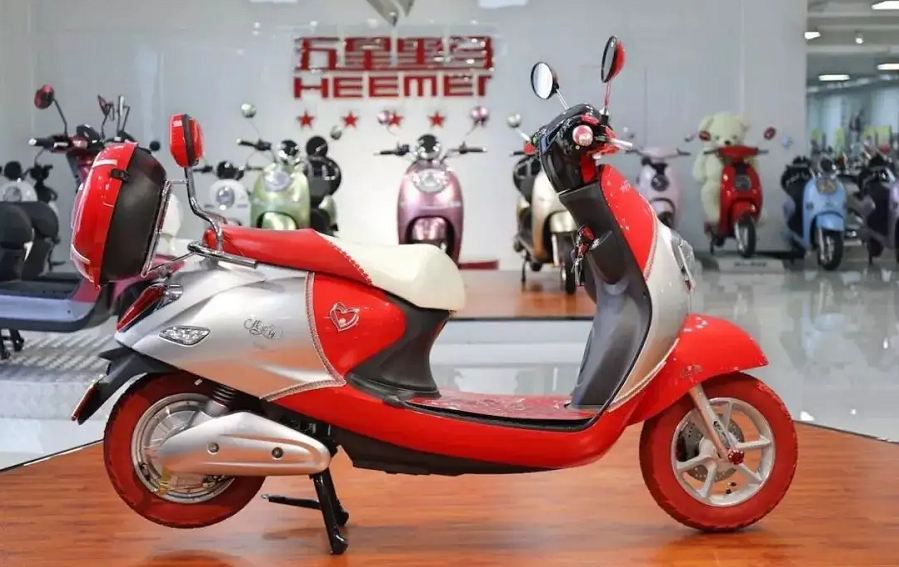 电动车行业真的很挣钱？卖一辆3000元的能挣多少钱？商家给出答案