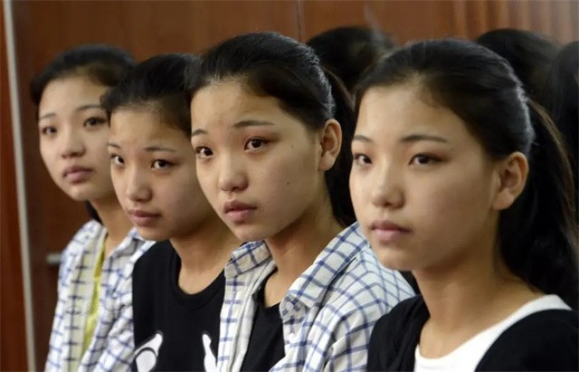 山东四胞胎“冰清玉洁”：12岁离家学艺，上同所大学还住一间宿舍