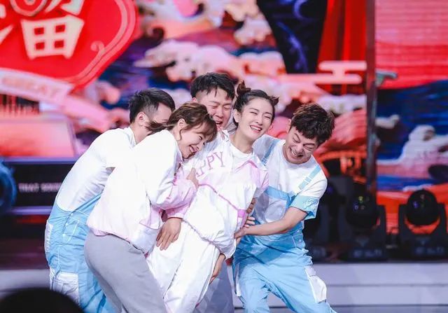 你会介意另一半丑吗？这7位丑男演员告诉你：男人丑点不怕