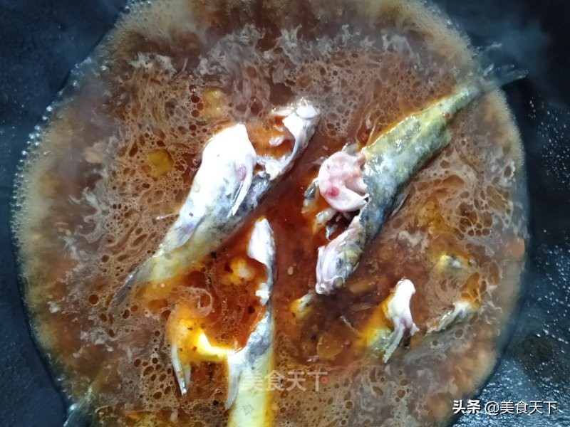 家常嘎鱼这样做，肉嫩味美，看着都馋人