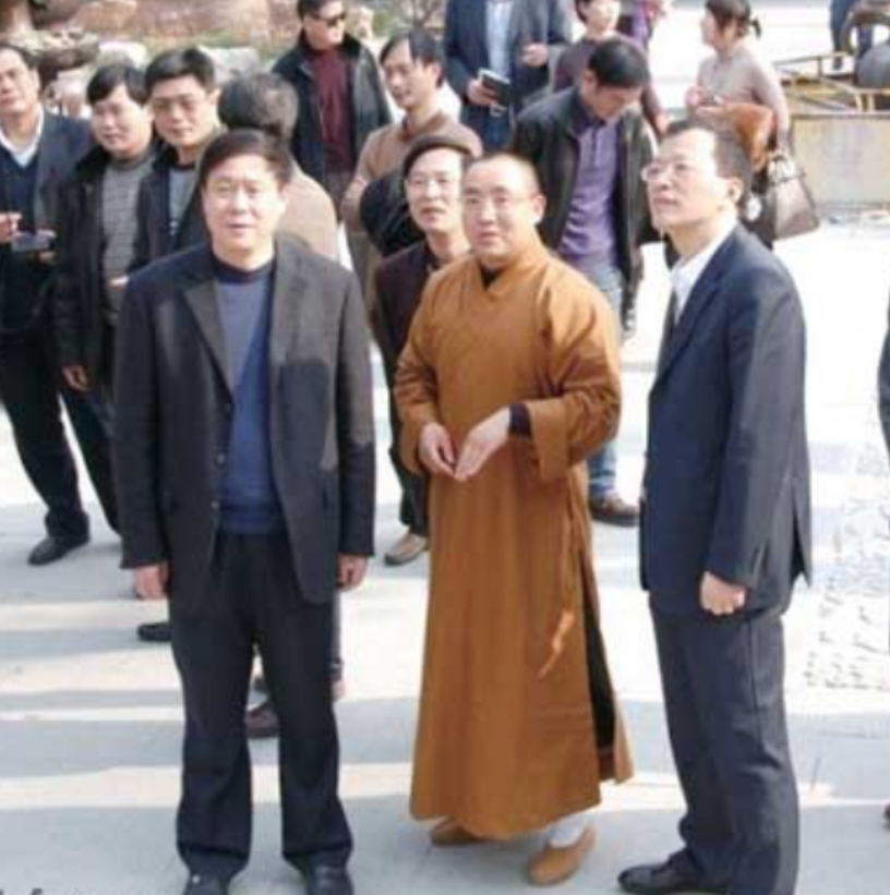 通缉犯徐心联：潜逃17年，初中生混成佛门高僧，一部手抄经卖50万