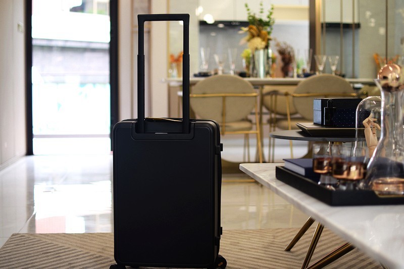 说走就走 地平线8号 城市脉搏系列 商务休闲行李箱