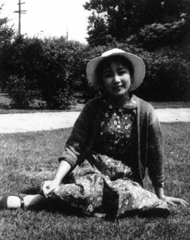 又一位著名女星离世 29张珍贵老照片 见证老艺术家王蓓的美丽与爱情