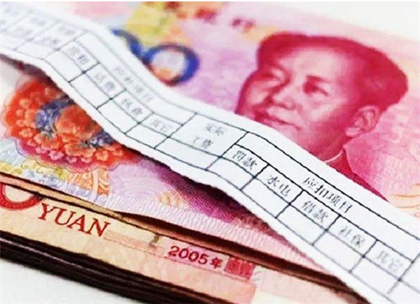 教师工资“迎改革”，3类“特殊身份”老师，退休后有望每月8000