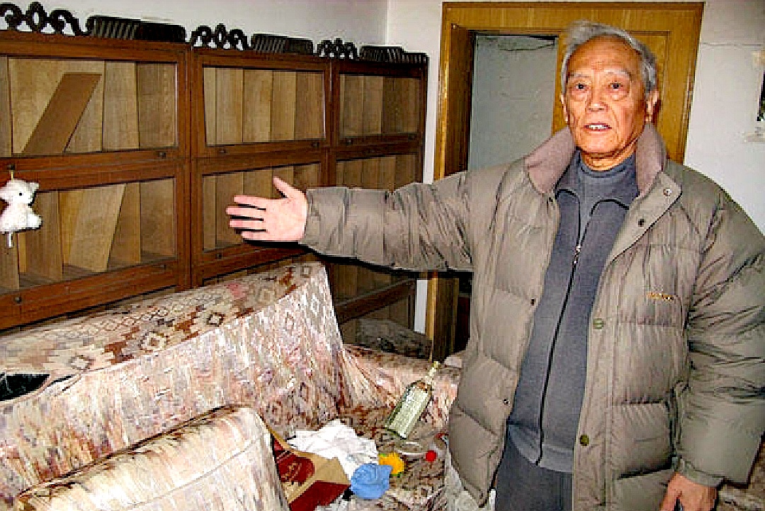 季羡林故居被盗案始末：秘书干女儿砸窗洗劫藏书，被捕后表情搞笑