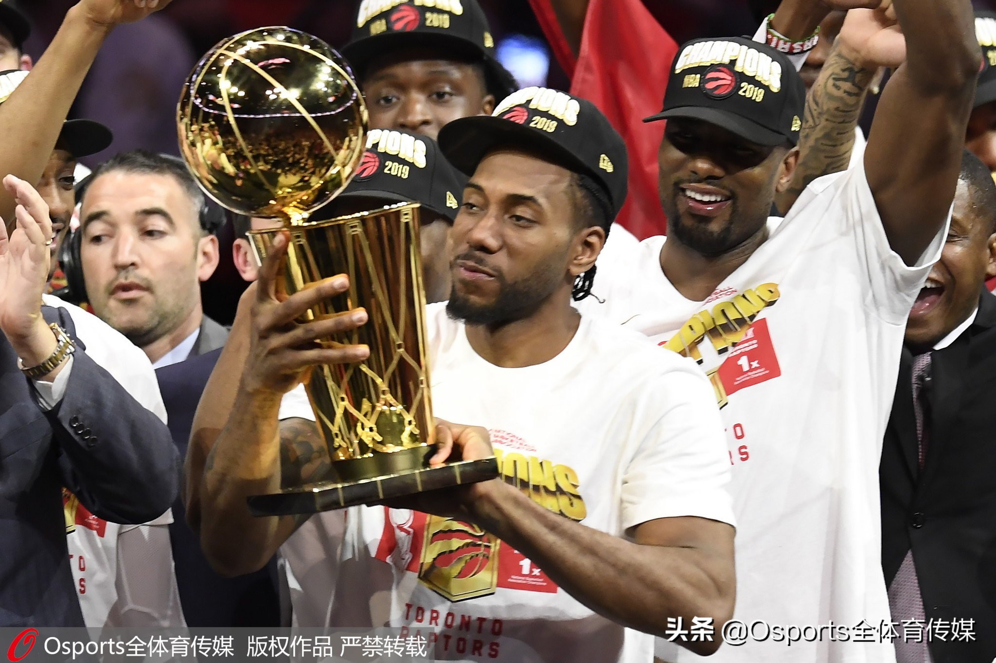 为什么多伦多市nba(历史上的今天之多伦多猛龙首夺NBA总冠军)