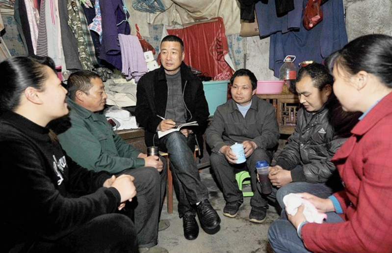 法官怒斥：如果我今天成了烈士，你就是罪犯！