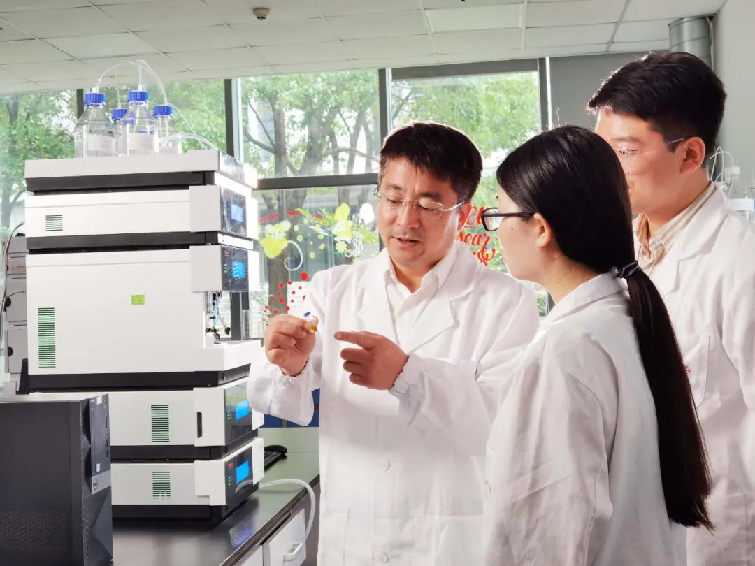 20220222，浙大与你共赴爱的∞！