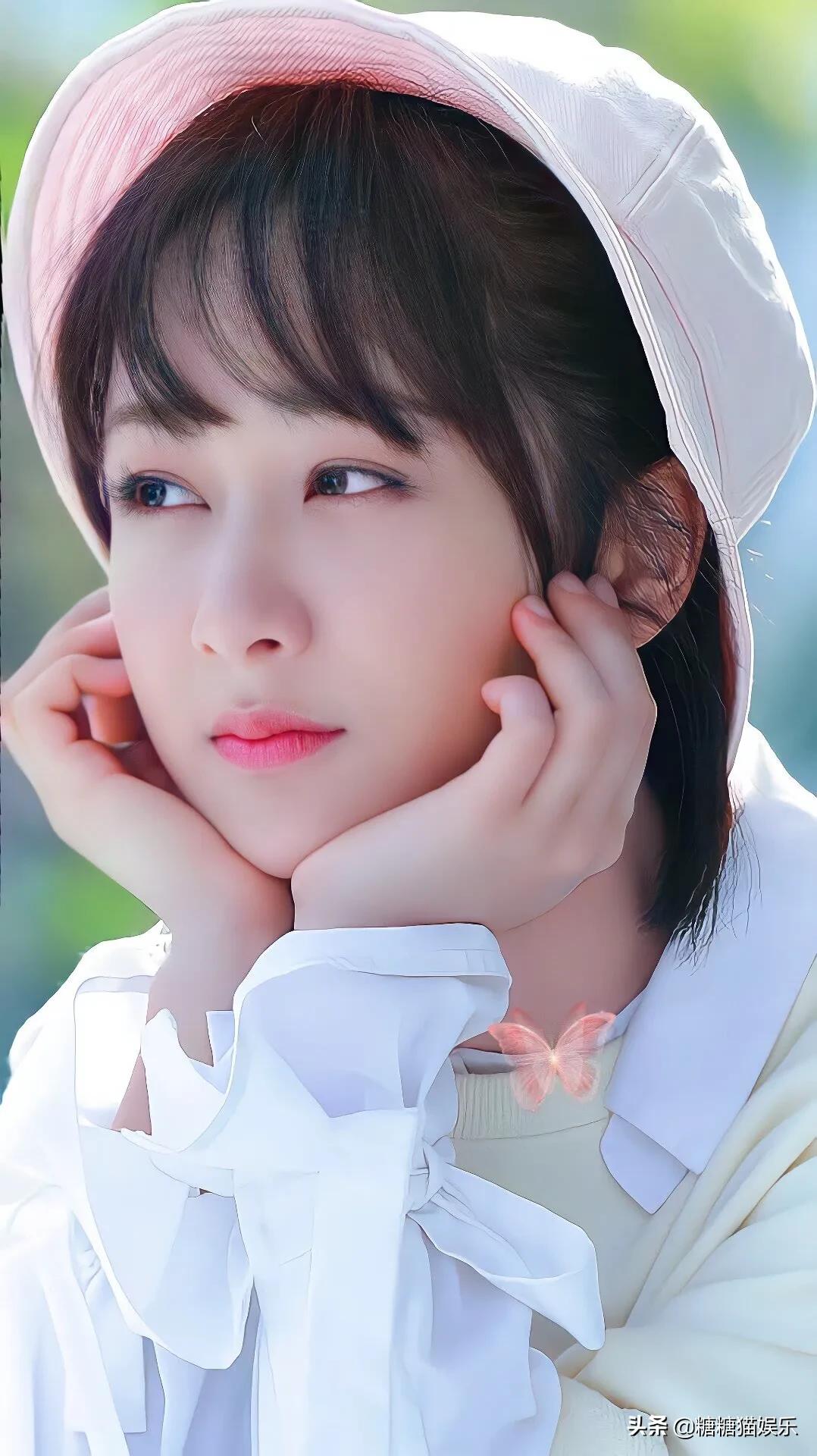 杨紫：清纯甜美，靓丽多姿