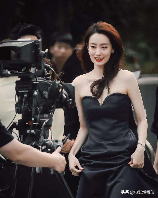 Baby离婚后首个生日遇冷,生日已成为娱乐圈人情冷暖的“试水池”