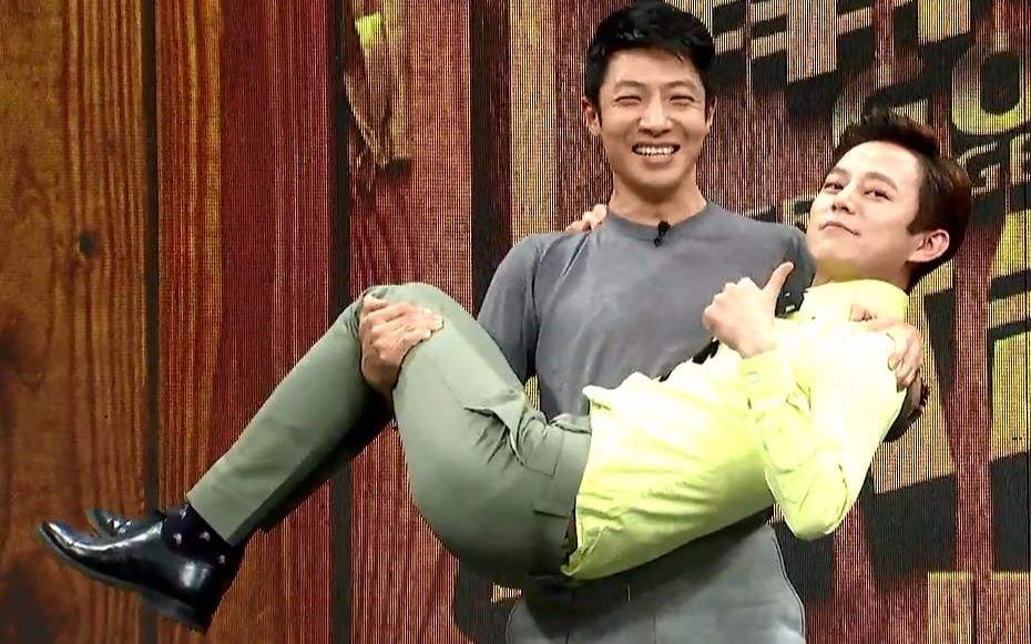 优秀全靠搭档，单飞一落千丈，拆伙就不行的主持名嘴们，能怪谁