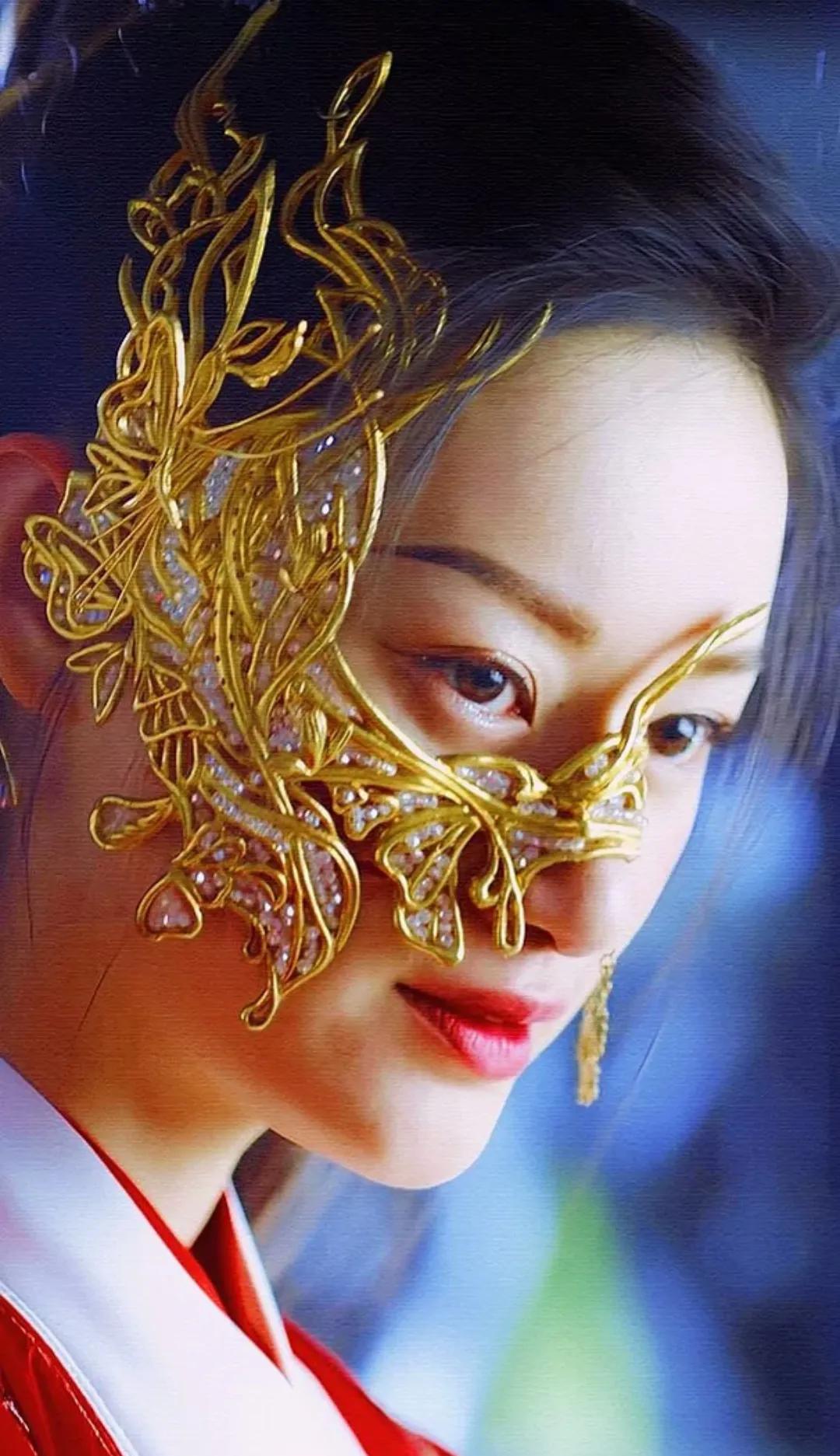 顺德公主有了青鸾之力,而后又吞噬了大国师的功法,如今这天下,怕是无