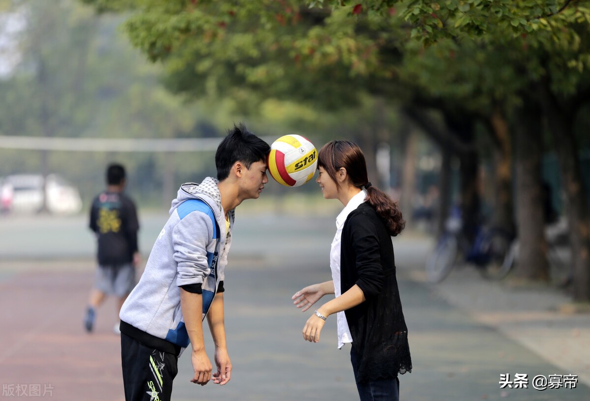 你和身边最好的朋友离别过吗,是祝福还是不舍