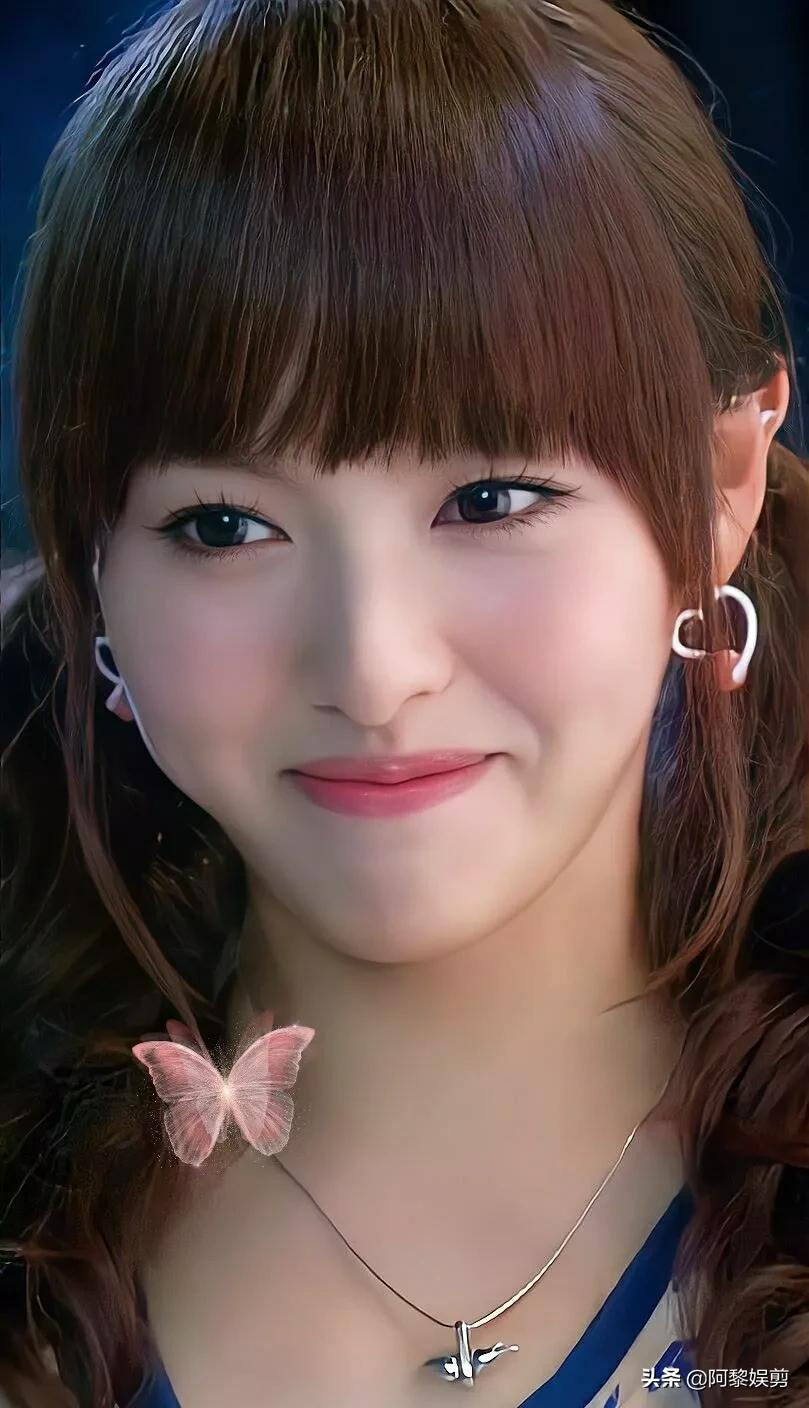 唐嫣年少时清纯灵动，气质不凡太可爱了