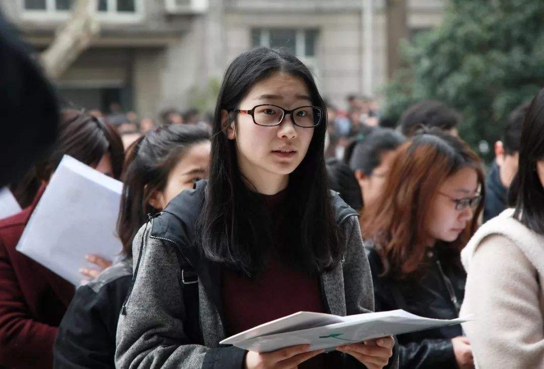 選調生和公務員有哪些區別？主要這4點區別，選調生或成人生贏家