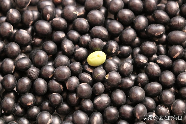 吃黑豆有什么用(吃黑豆有什么作用?)