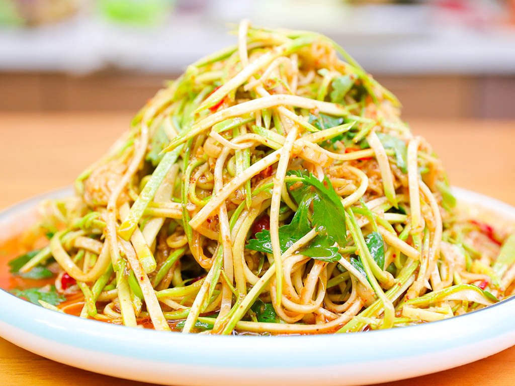 四,凉拌西葫芦丝