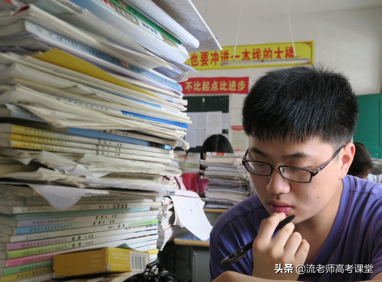 考研初试成绩348分，“三战”211大学西电都失败了，还要坚持吗？