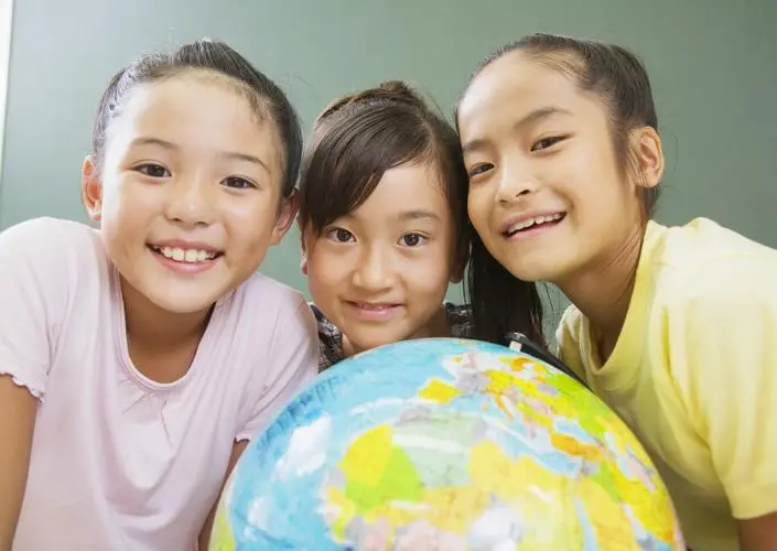 小学科学教材中的图表是教学中非常重要的一部分