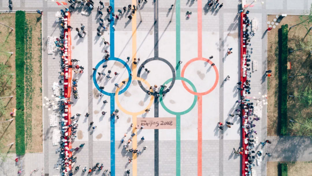 211大学“卖”座椅，最低1952元，四个争议你咋看？