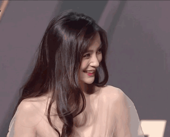 惊艳韩娱的5位中国女星，古力娜扎上榜，王祖贤在韩国火了几十年