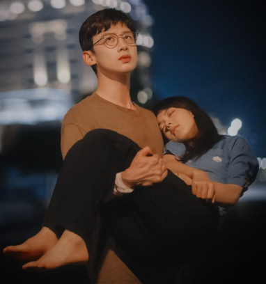 《开端》的成功，和细节有巨大关系，甚至雷蛇植入也如此硬核