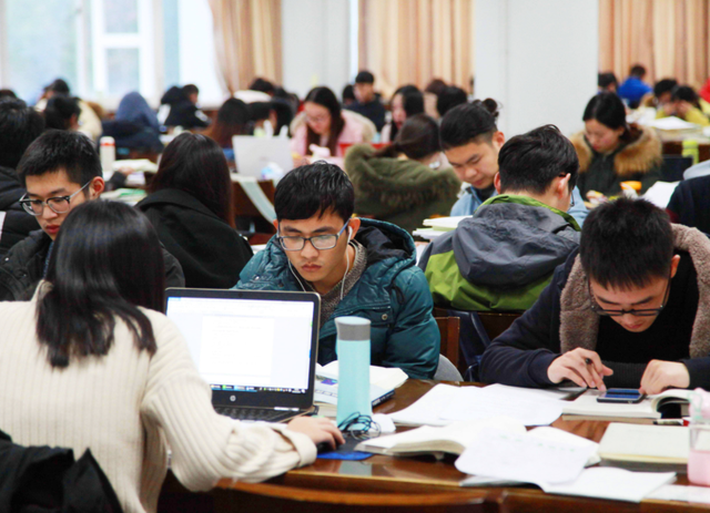 考研和高考哪个难度大（考研难度的）