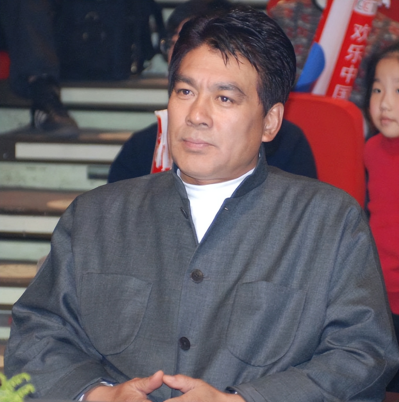 朱时茂：与妻子结婚42年零绯闻，为何年过半百绯闻却不断？