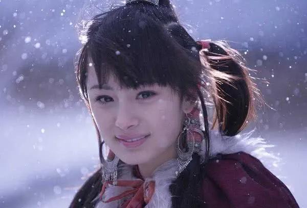 有没有人跟我一样因为性格喜欢上杨幂的