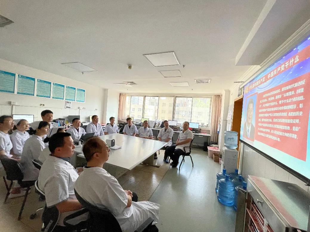 重温入党誓词 儿童骨病医院党支部举行七一宣言学习活动
