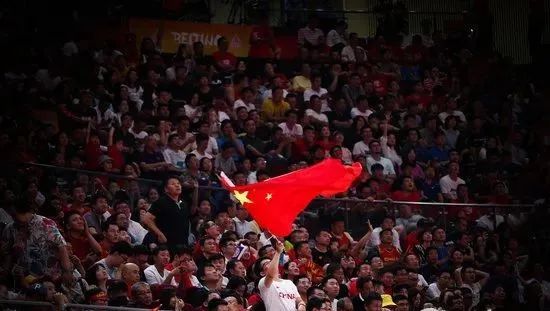 篮球世界杯美国队有哪些人退队(结束了！官宣退出FIBA两年！全是NBA球员的国家队)