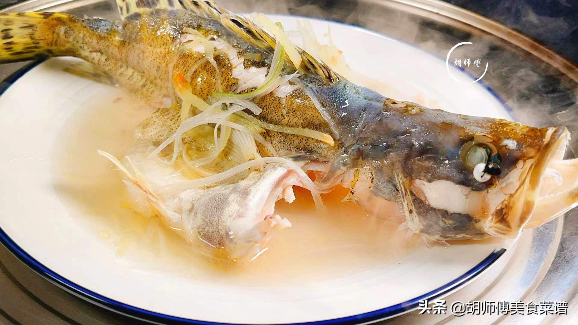 無論蒸什麼魚，這種調料不能放，很多人都會放，難怪魚肉又老又腥