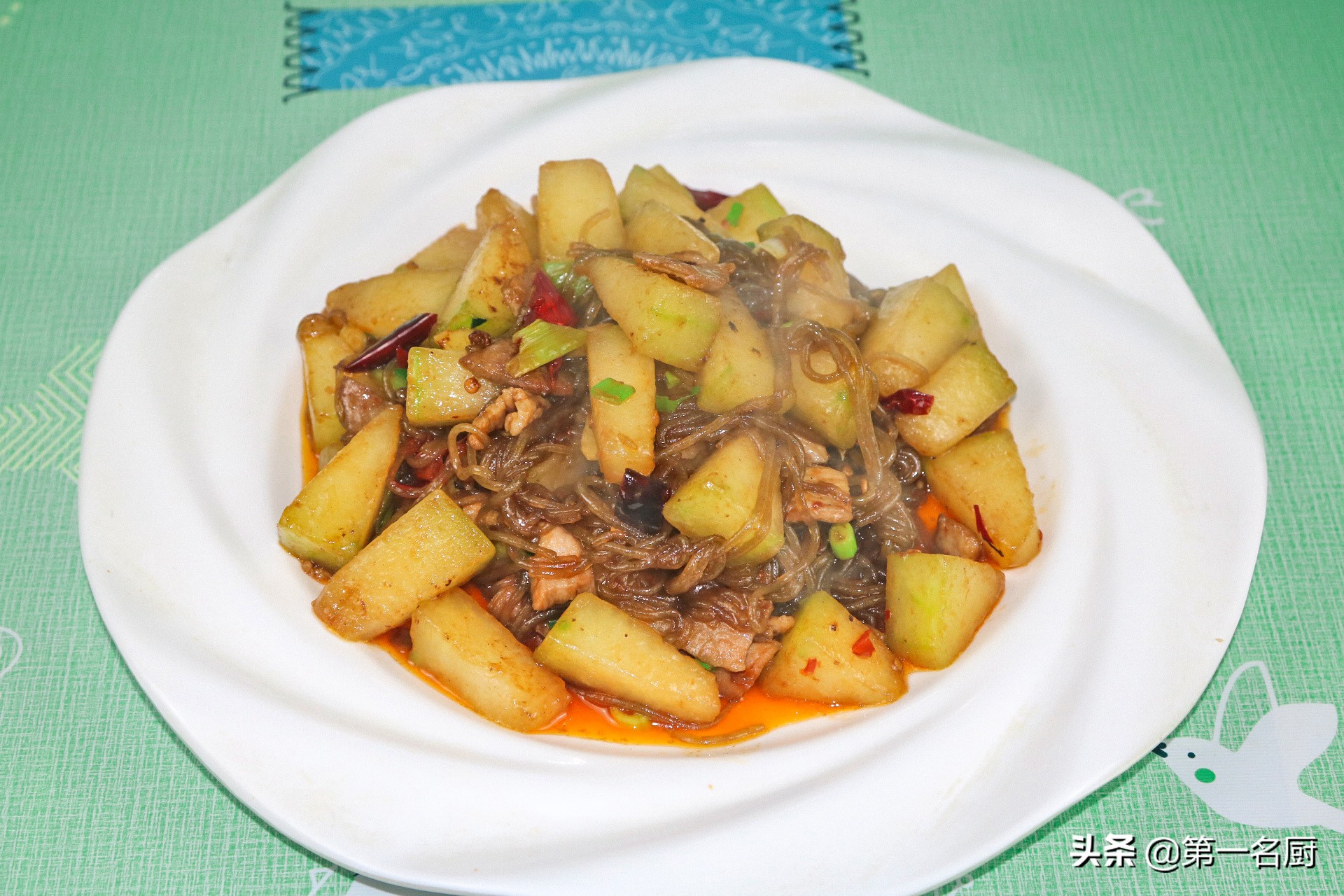 315曝光的3大“垃圾食品”，再爱吃也别给家人吃！尤其孩子要忍住