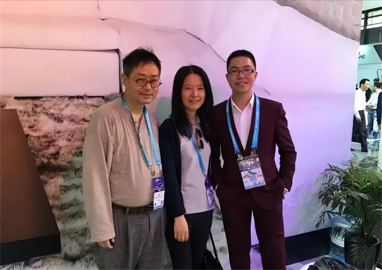 10年江苏考生写755字作文：30字阅卷老师不识，拒绝北大入学东大